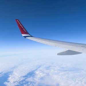 Die Wahl des richtigen Fluges nach Norwegen: So senken Sie die Reisekosten