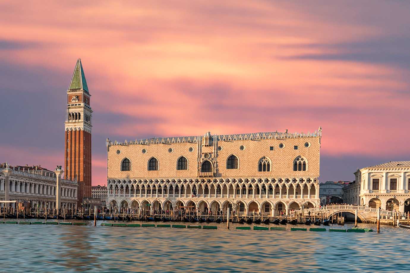 Venedig – Die Must-See Sehenswürdigkeiten: Entdecken Sie den einzigartigen Charme dieser faszinierenden Stadt